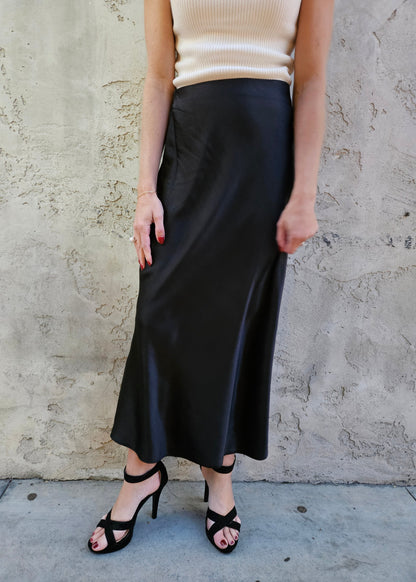 Evening Skirt in Onyx